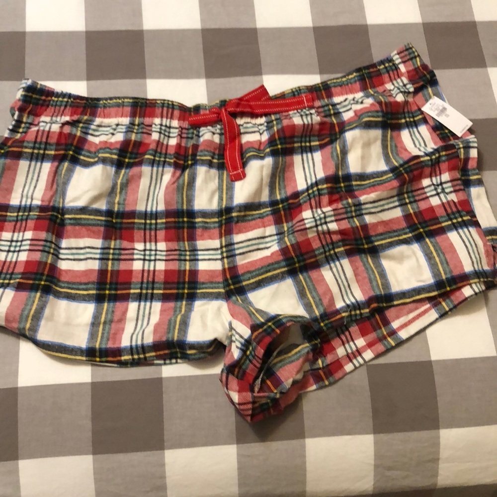 💤 Old Navy cotton plaid sleep shorts